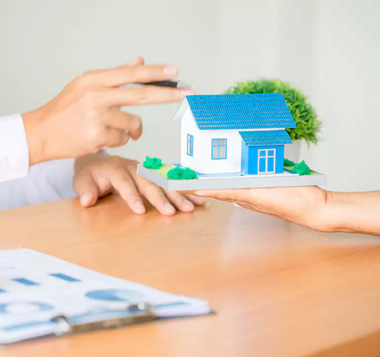 Why Choose Us to Sell a House with a Reverse Mortgage in Shirley, NY?